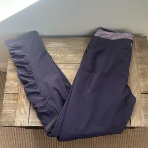 Women’s Lululemon Athletica Straight Leg Pants